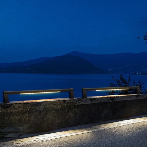 Personality Creative Outdoor Waterproof Aisle Guardrail Light LED Fence Light - Image 5