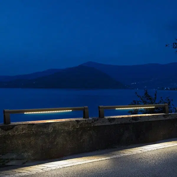 Personality Creative Outdoor Waterproof Aisle Guardrail Light LED Fence Light - Image 5