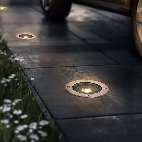 Solar Powered Garden Lawn Lights Waterproof LED Ground Lighting - Image 2