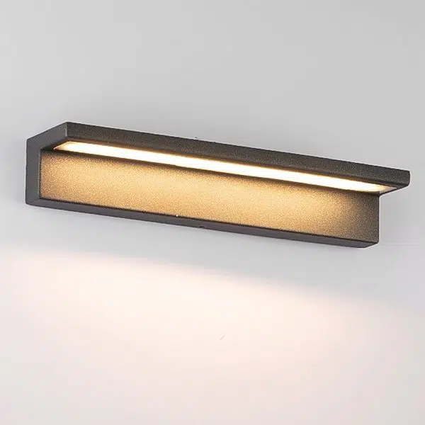 Contemporary Stainless Steel Linear LED Strip Outdoor Wall Light ?Modern, Weatherproof for Garden Villa - Image 7