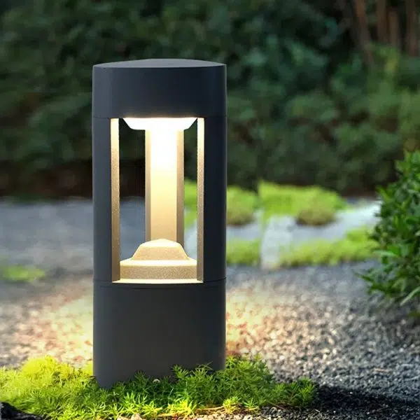 Triple-Side Emitting Solar LED Garden Lamps Heart Design & Weatherproof