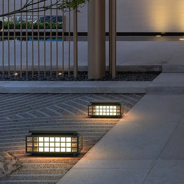 Elegant Solar LED Garden Lamp Vintage Hollowed Pattern, Weatherproof Metal Design - Image 2